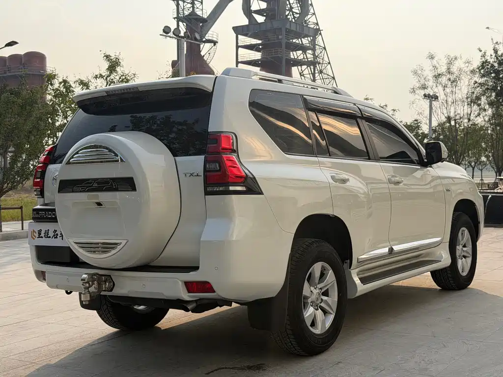 Toyota Prado (Import) — миниатюра 5