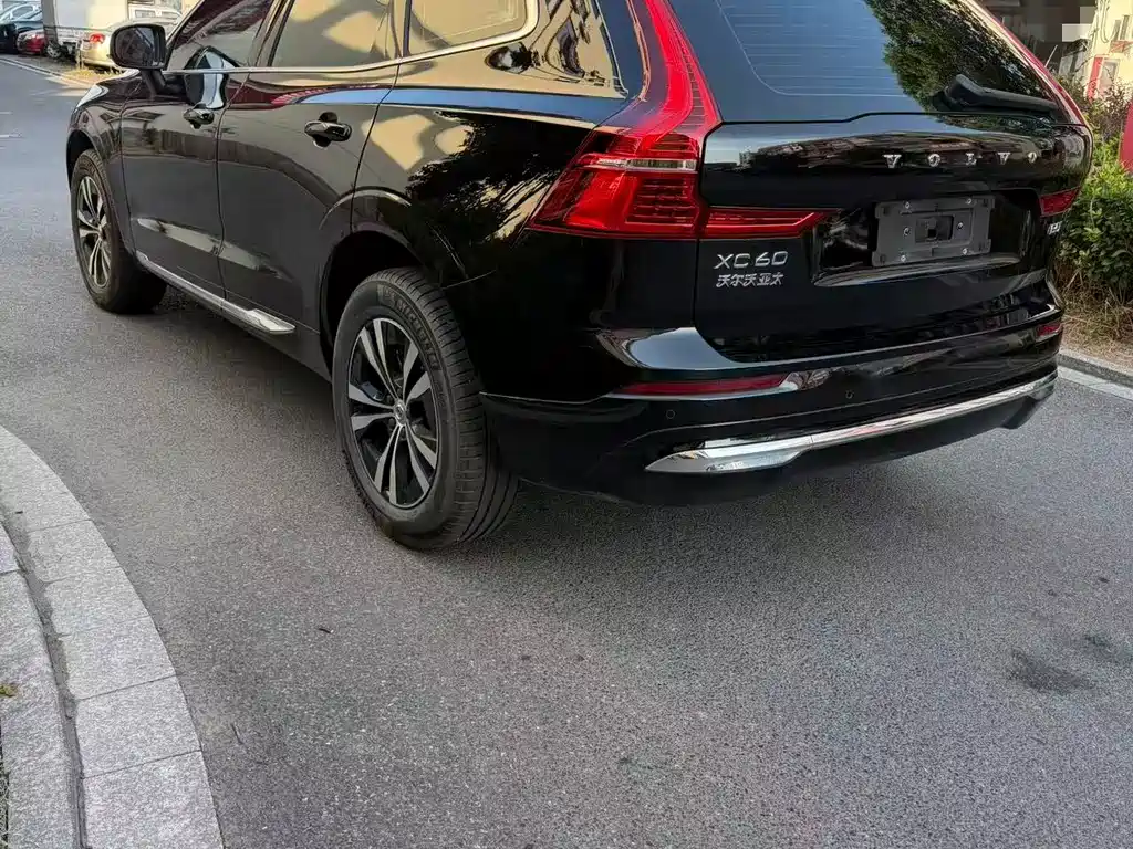 Volvo XC60 — миниатюра 9