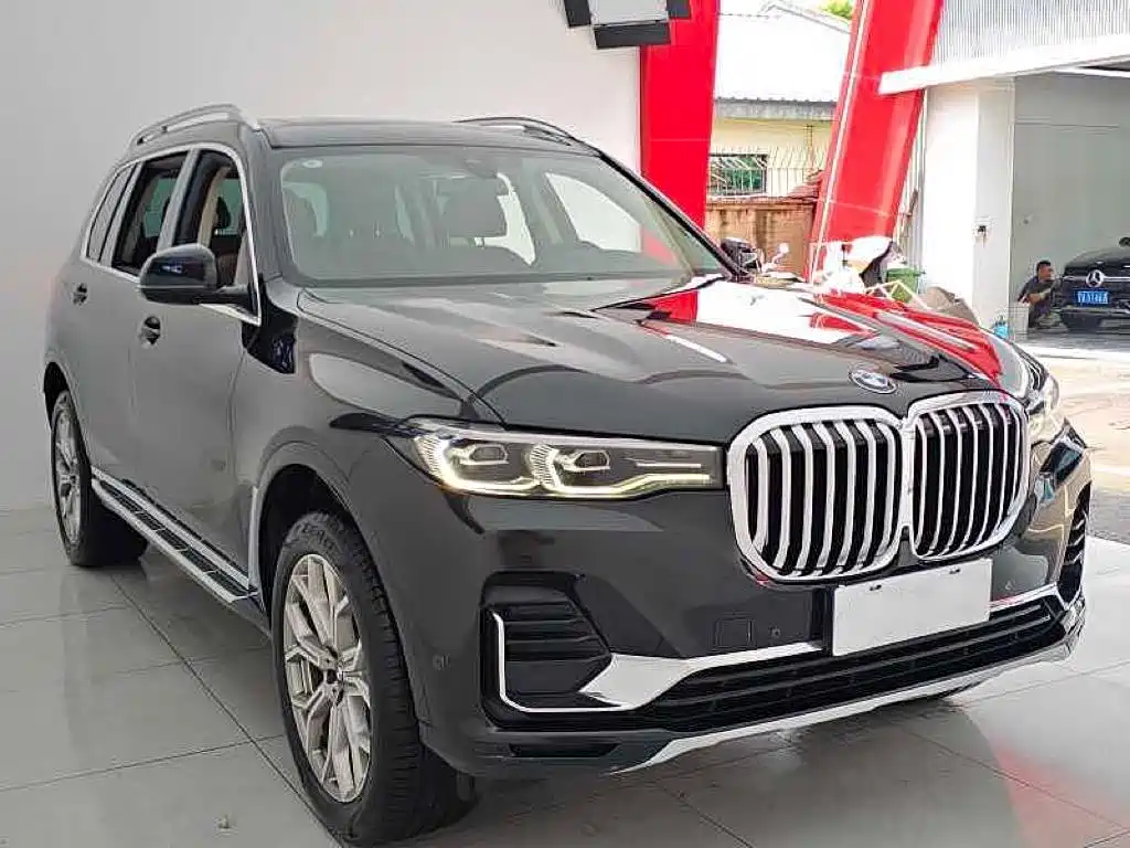 BMW X7 — миниатюра 3