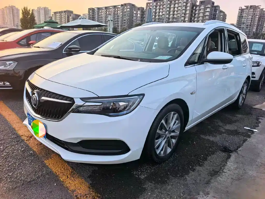 Buick GL6