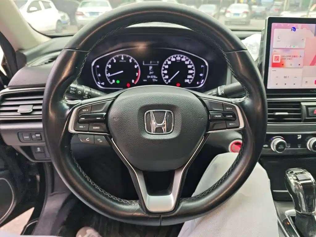Honda Accord — миниатюра 11