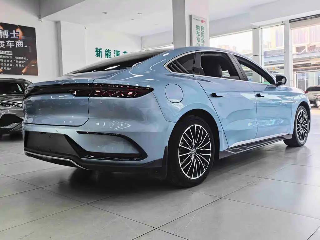 BYD Han — миниатюра 7