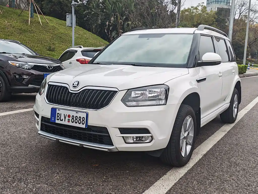 SKODA YETI