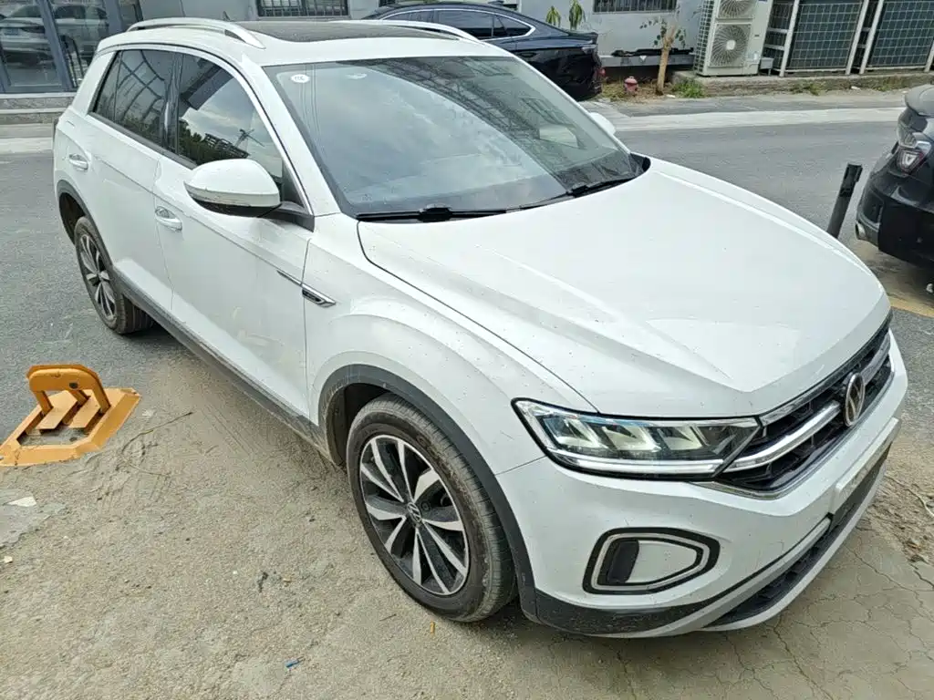 Volkswagen T-Roc — миниатюра 4