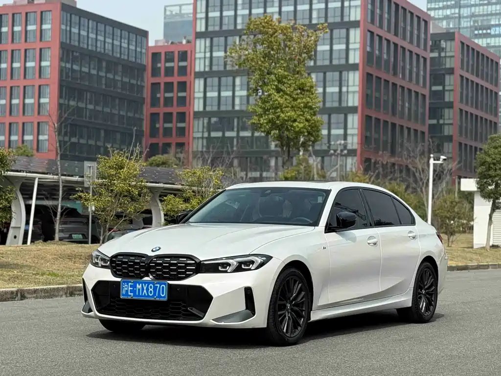 BMW 3 Series 2023