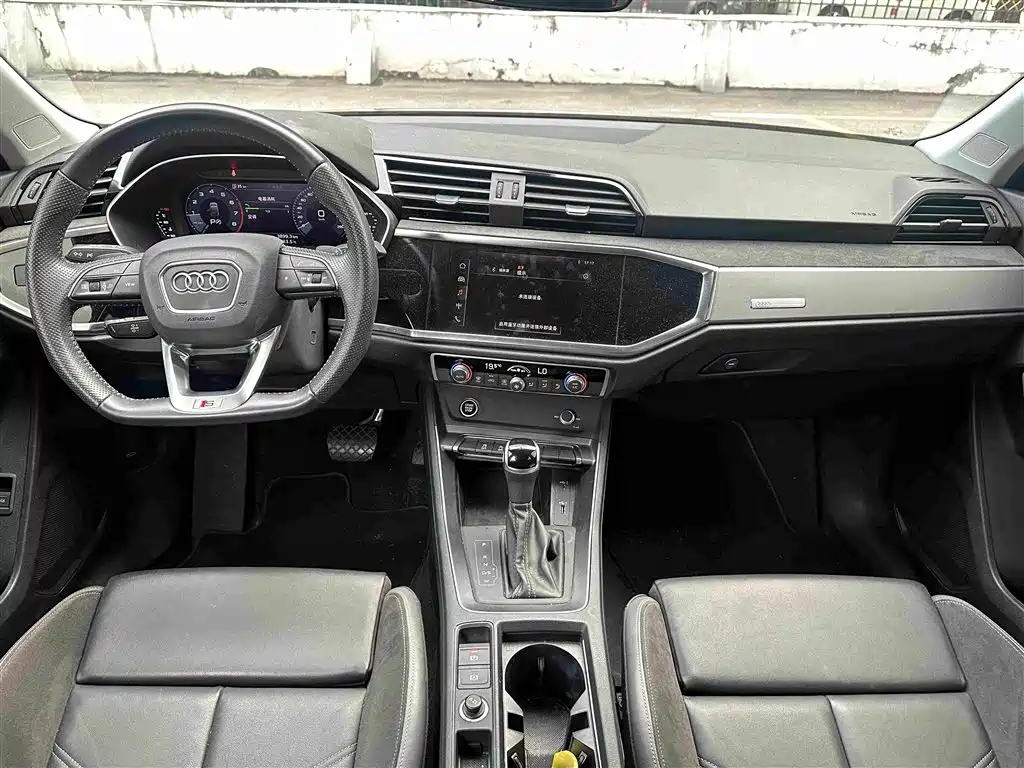 Audi Q3 Sportback — миниатюра 7
