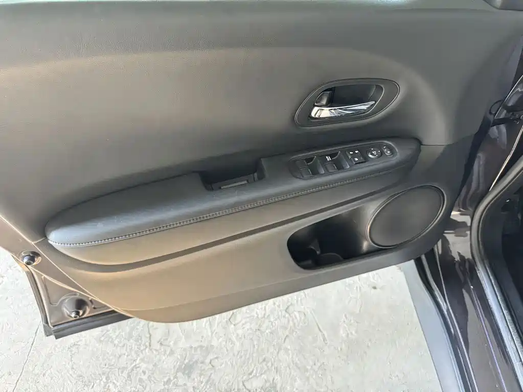 Honda Vezel — миниатюра 11