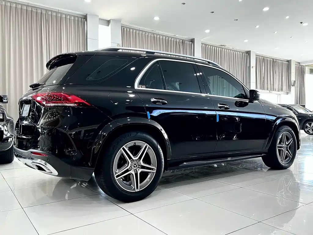 Mercedes-Benz GLE (Import) — миниатюра 4