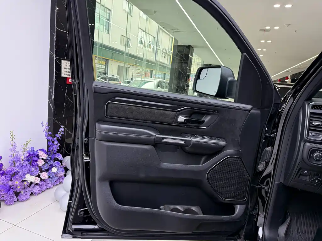RAM Ram Trucks — миниатюра 9