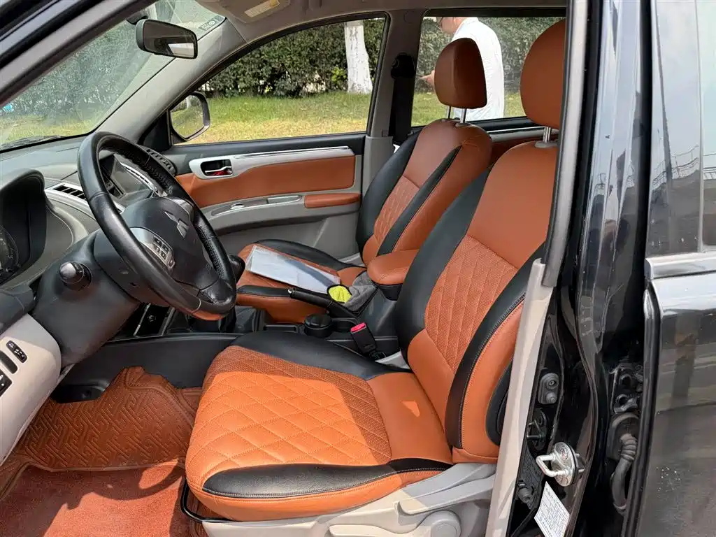 Mitsubishi Pajero Sport — миниатюра 8