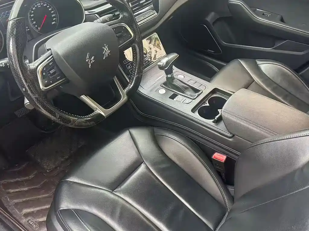 Hongqi H5 30TD Connected Rhythm Dynamic Edition, фото 7