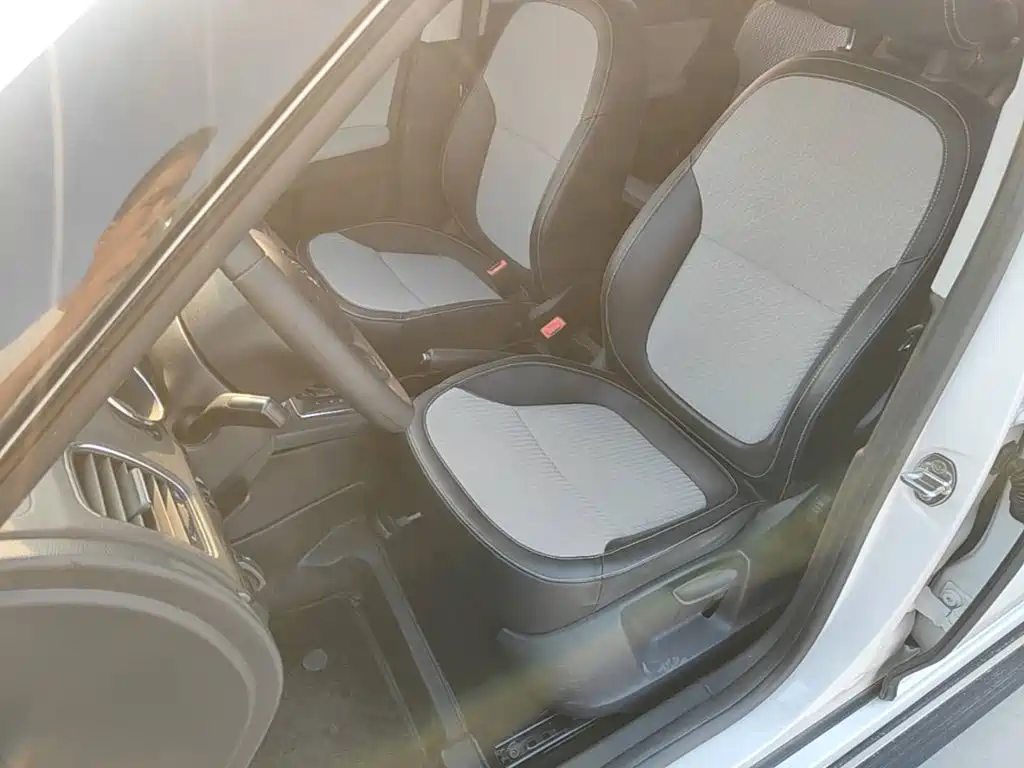 Skoda Yeti — миниатюра 15