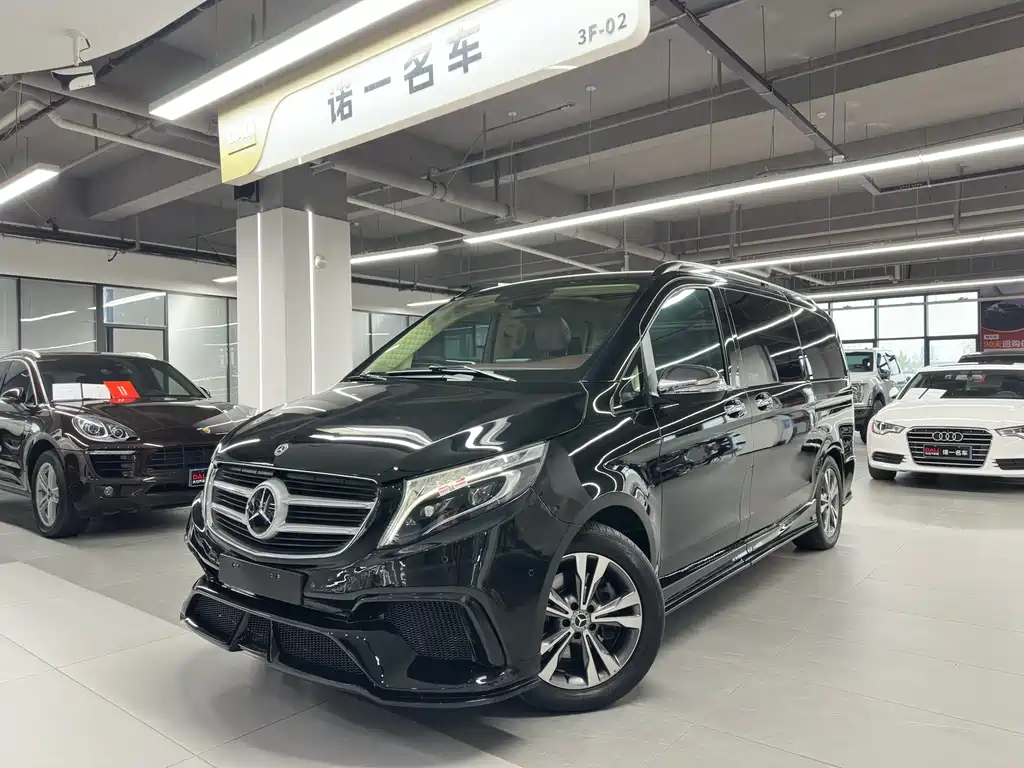 MERCEDES-BENZ V CLASS