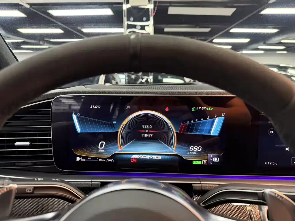 Mercedes-Benz GLE AMG — миниатюра 15