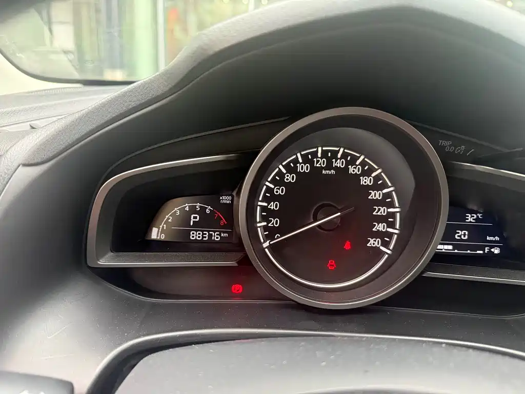 Mazda 3 Axela — миниатюра 2