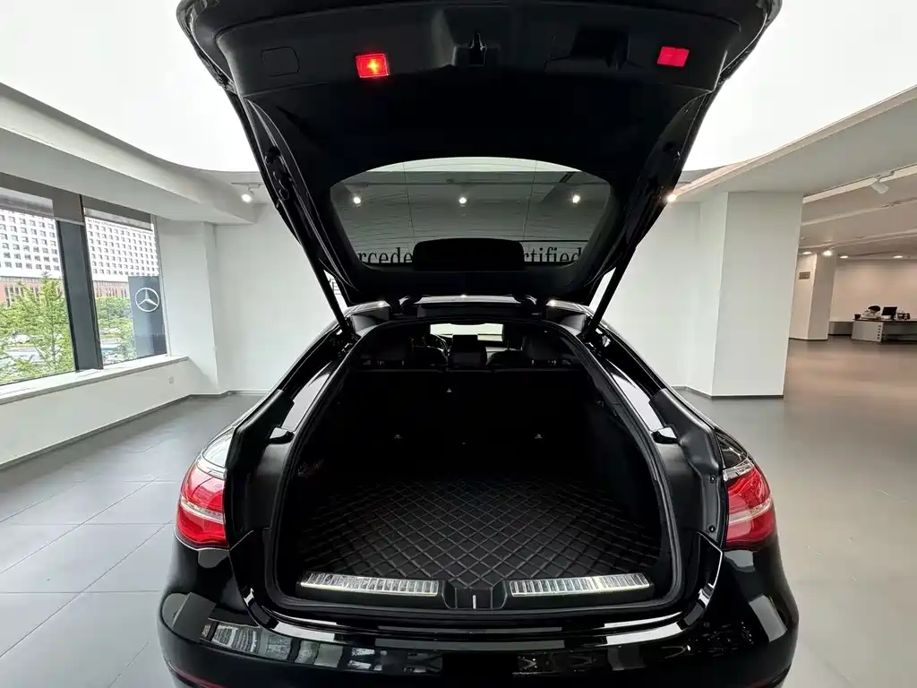 Mercedes-Benz GLC Coupe AMG — миниатюра 8