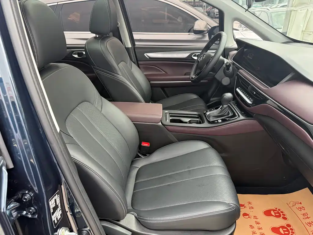 GAC Motor Trumpchi M6 — миниатюра 10