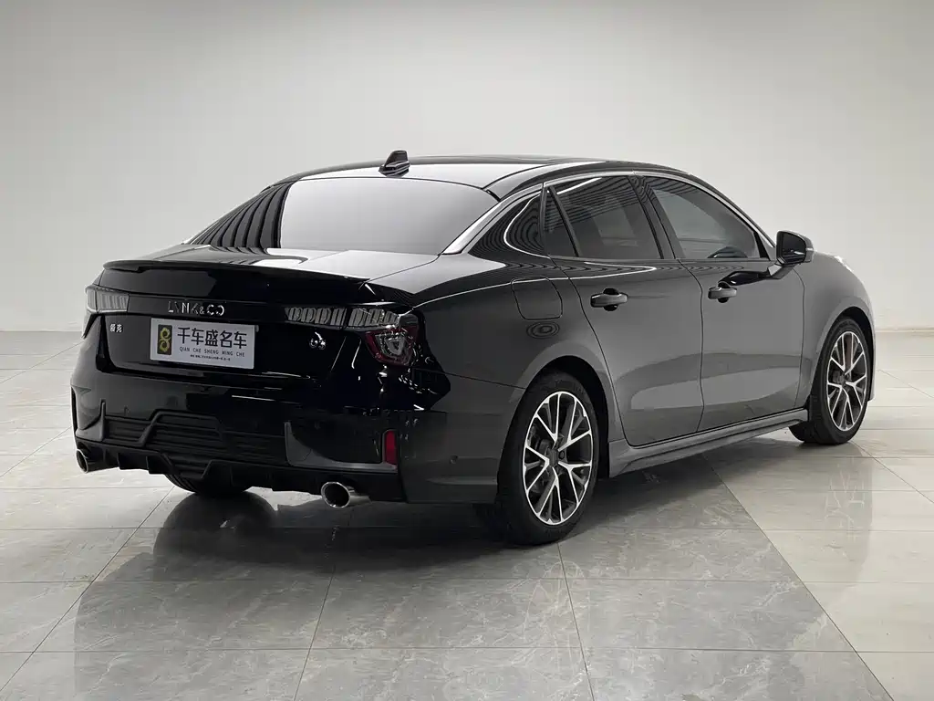 Lynk & Co 03 — миниатюра 6