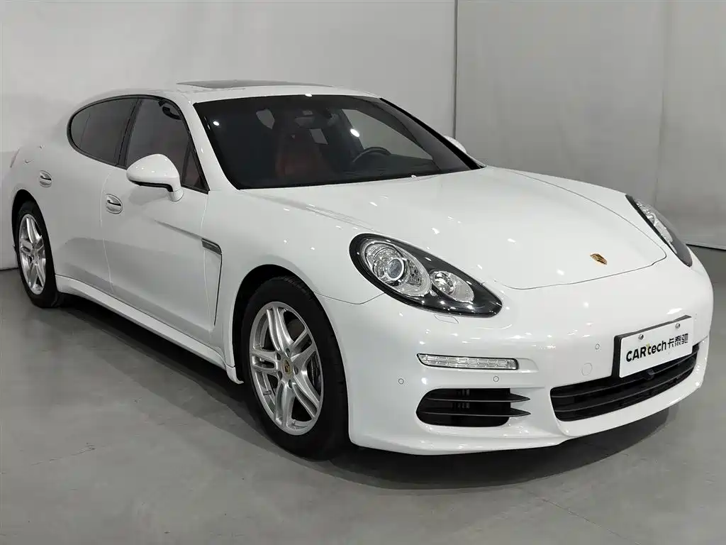 Porsche Panamera 2014 Panamera 4 3.0T