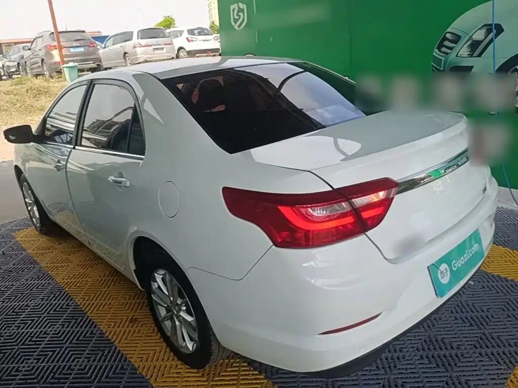 Geely Vision — миниатюра 5