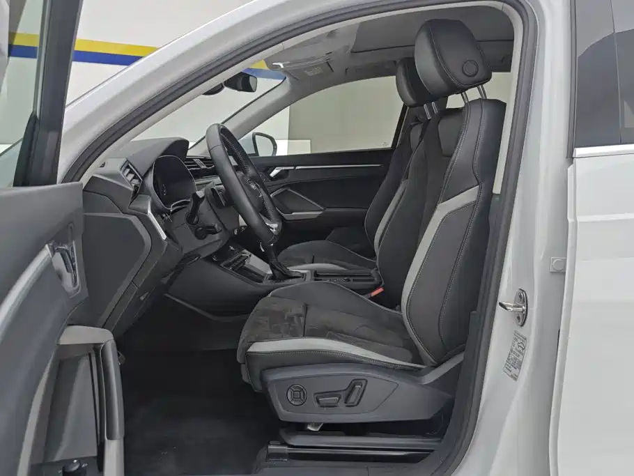 Audi Q3 — миниатюра 9