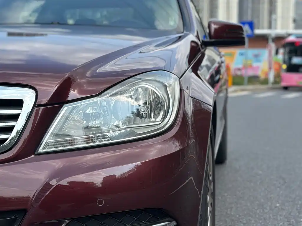Mercedes-Benz C-Class C 2011 C 200 CGI