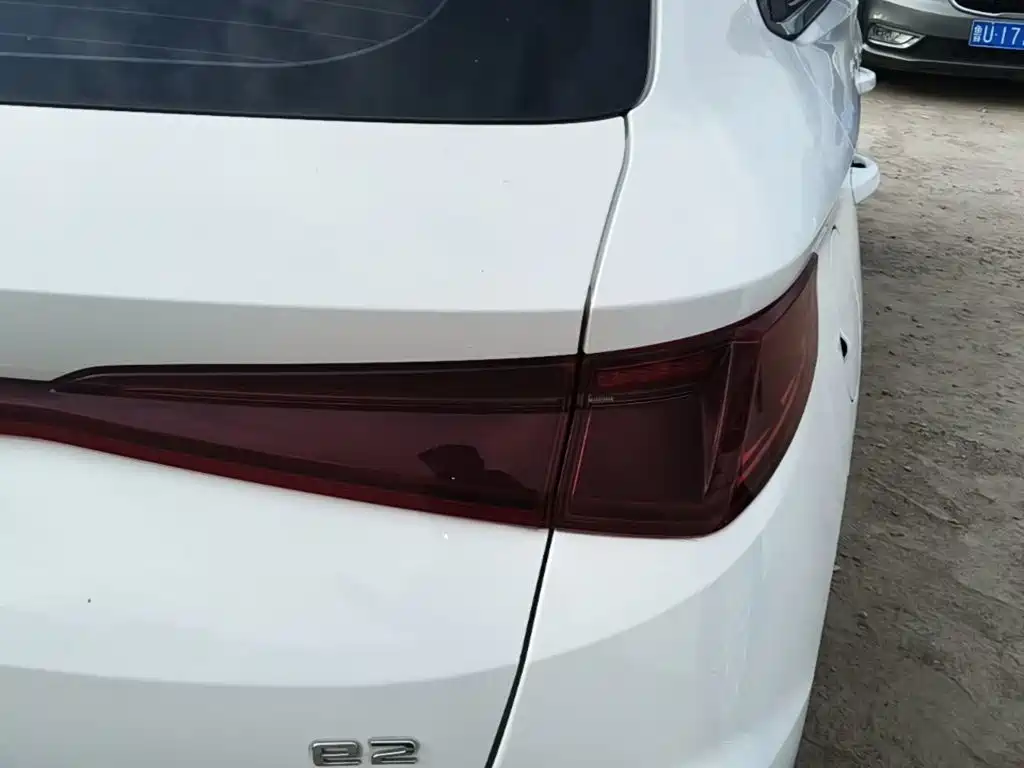 BYD e2 — миниатюра 8