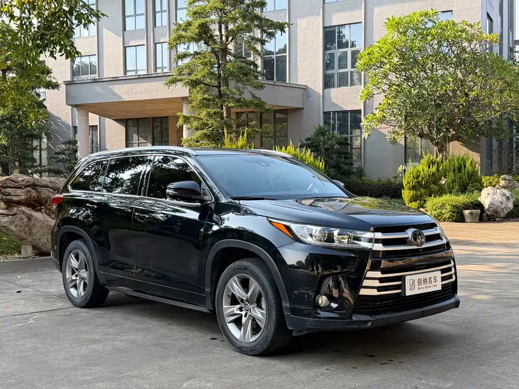 Toyota Highlander — миниатюра 3