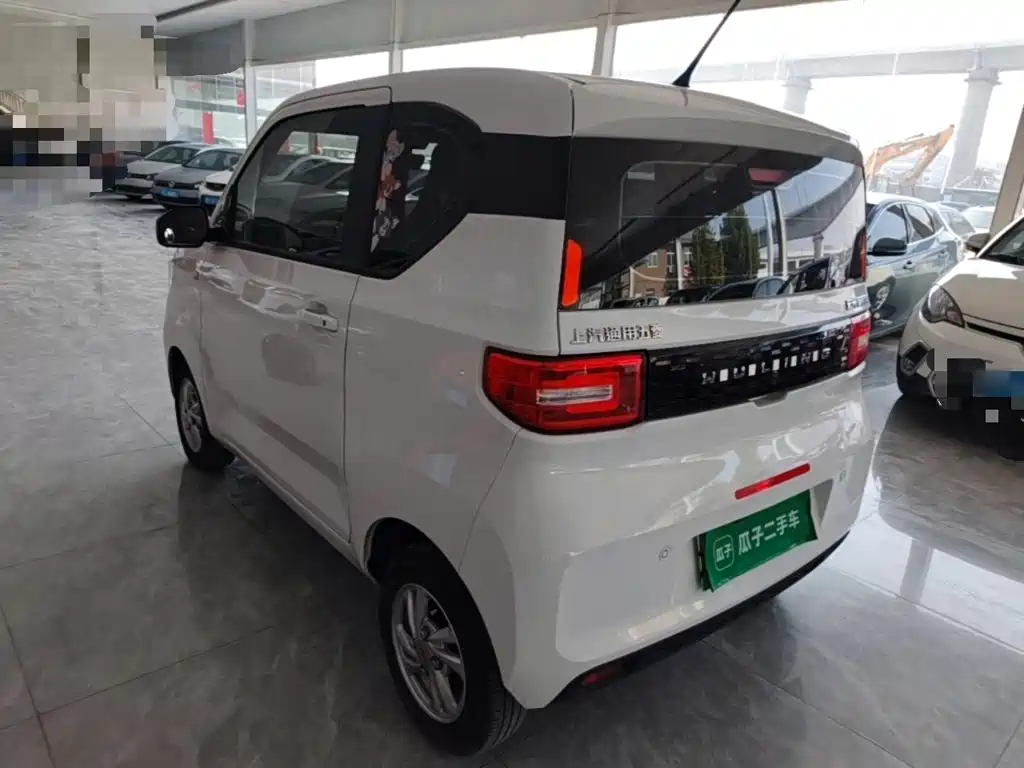 Wuling MINIEV — миниатюра 5