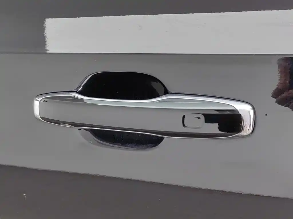 Volvo S90 — миниатюра 18