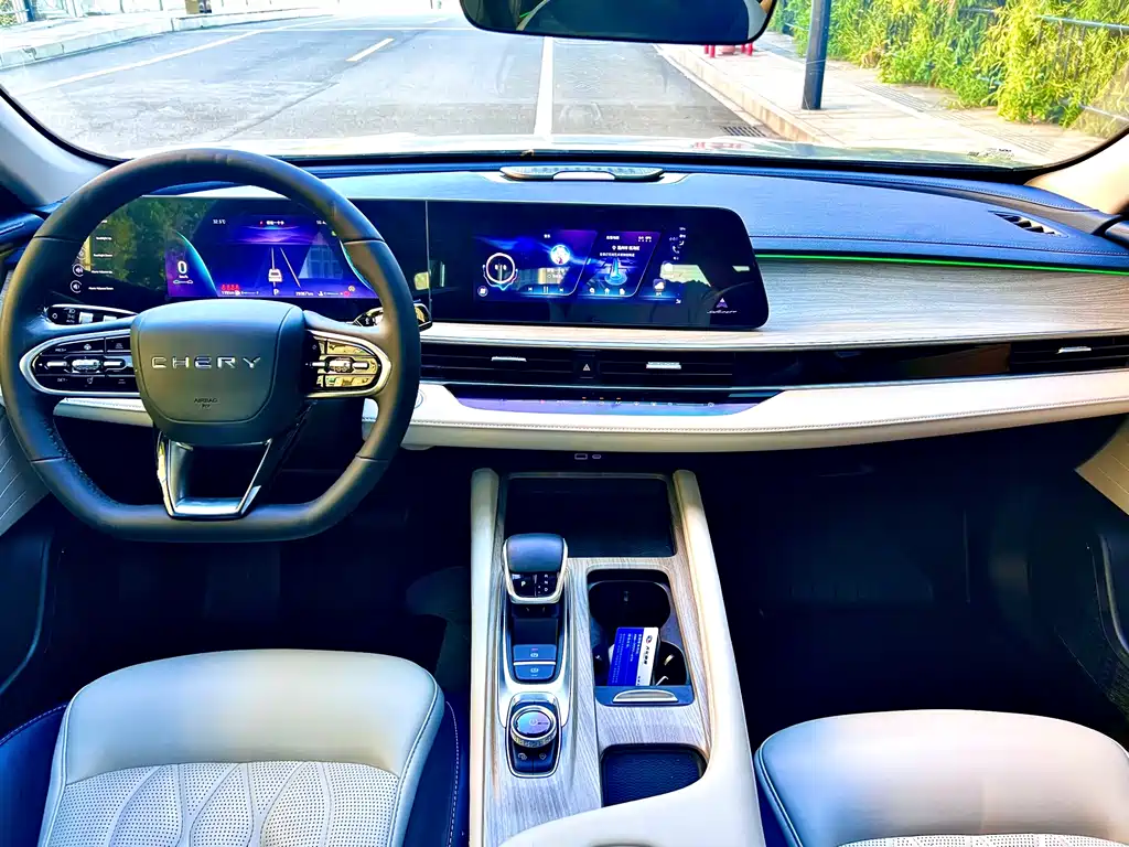 Chery Arrizo 8 — миниатюра 12
