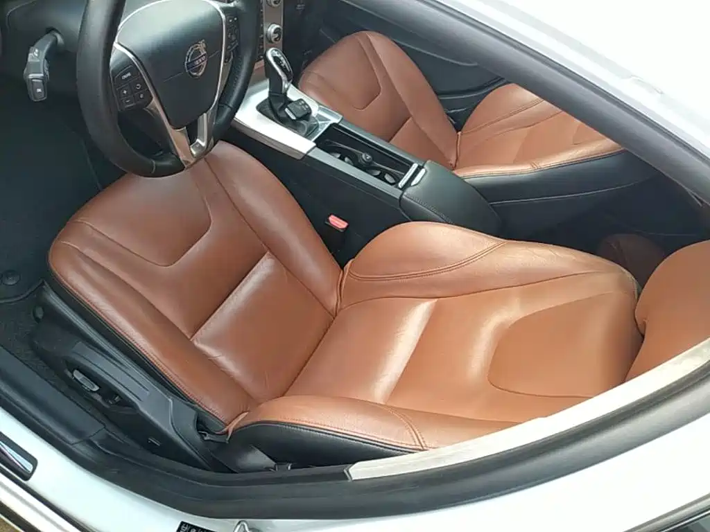 Volvo S60 — миниатюра 15
