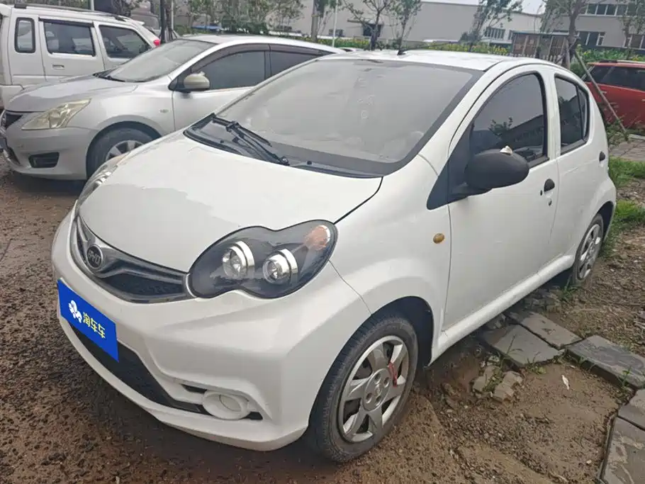 2017 BYD F0 - zdjęcie 1 z 16