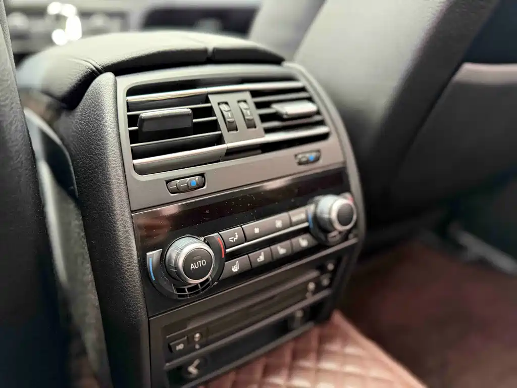 BMW 7 Series 7 2009 740Li Luxury