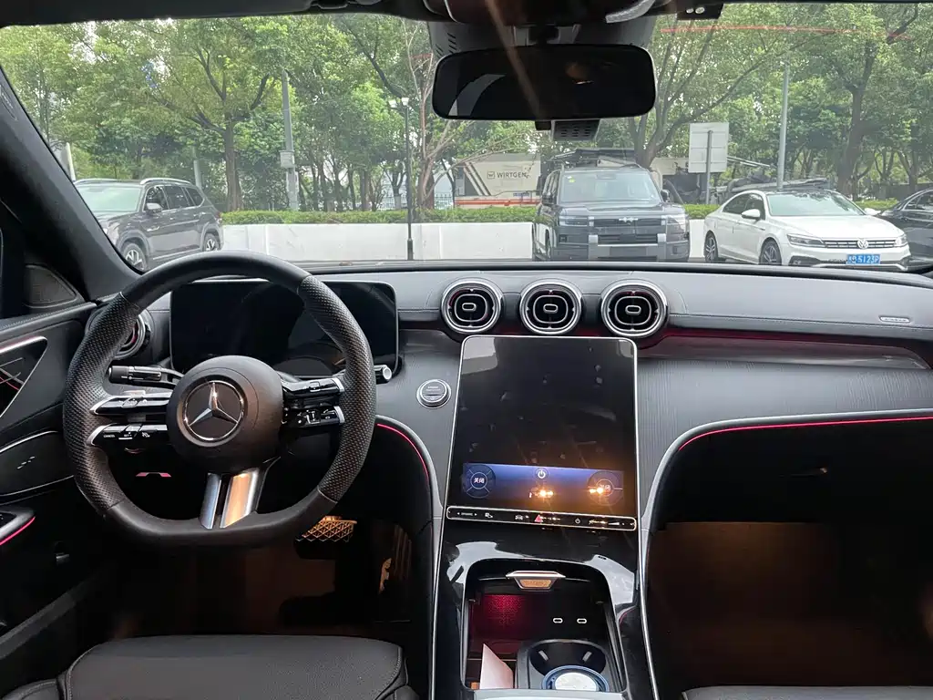 Mercedes-Benz C-Class — миниатюра 15