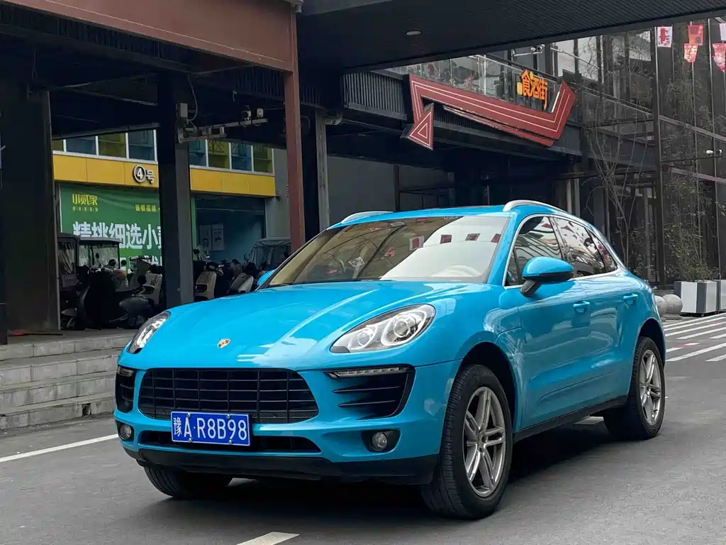 Купить Porsche Macan