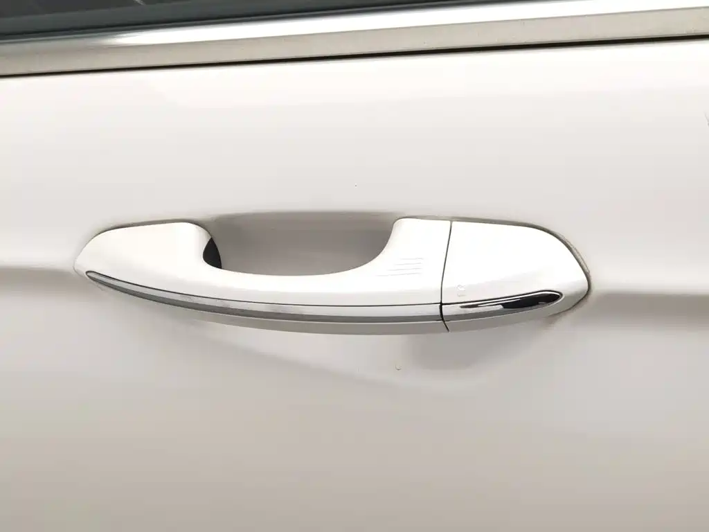Ford Mondeo — миниатюра 18