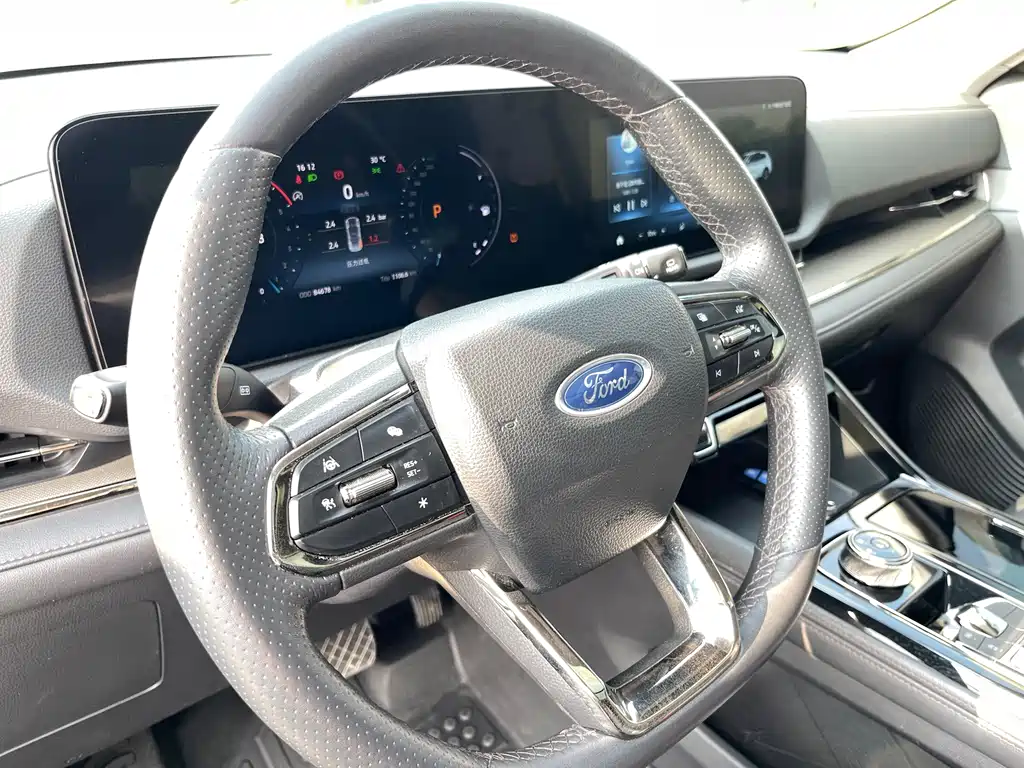Ford Equator Sport — миниатюра 17