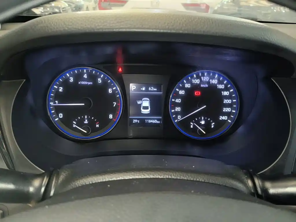 Hyundai Mistra — миниатюра 12