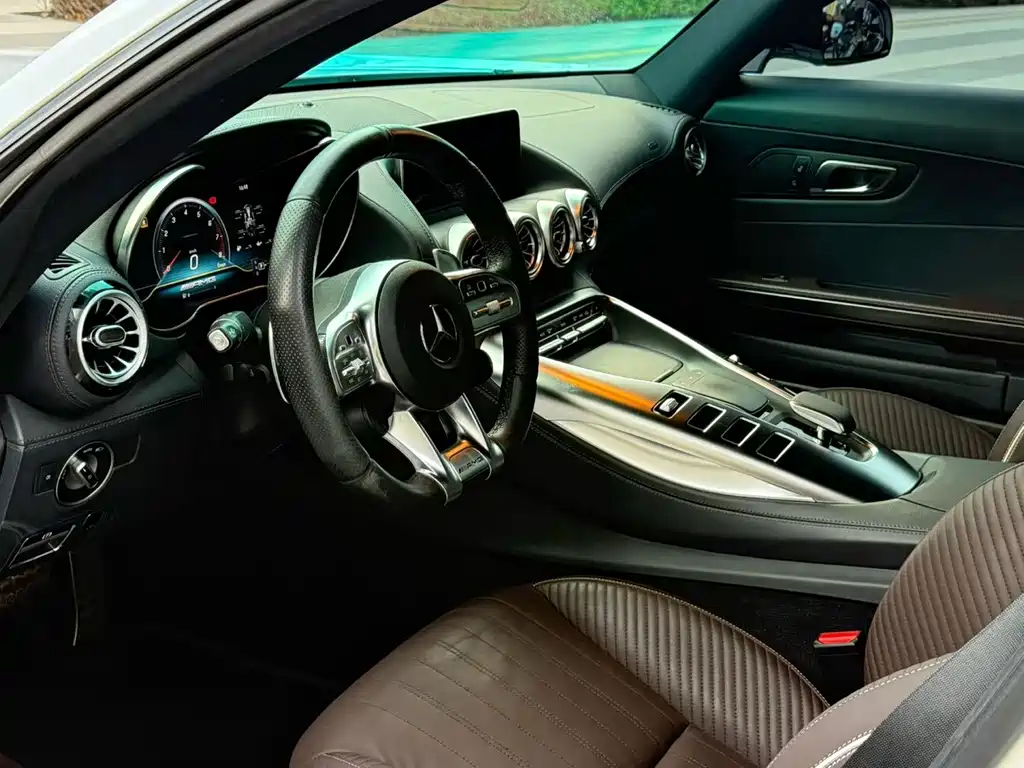 Mercedes-Benz AMG GT — миниатюра 4