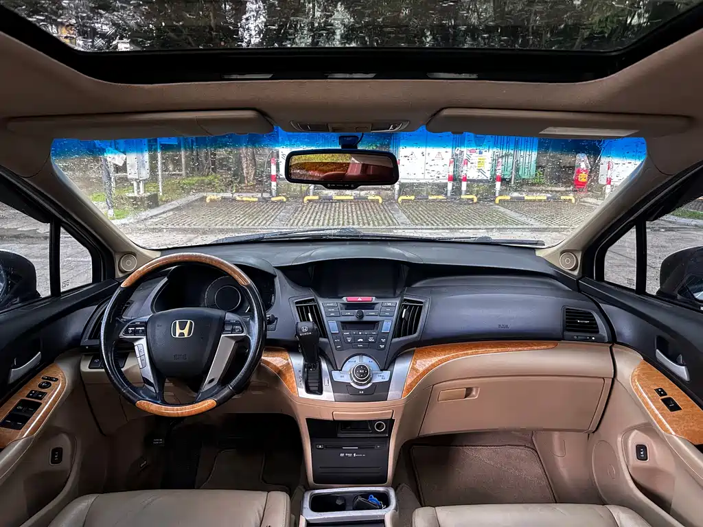 Honda Odyssey 2011 2.4L