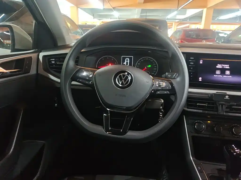 Volkswagen Polo — миниатюра 11