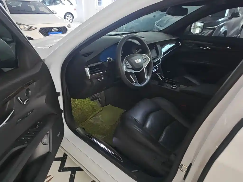 Cadillac CT6 — миниатюра 15