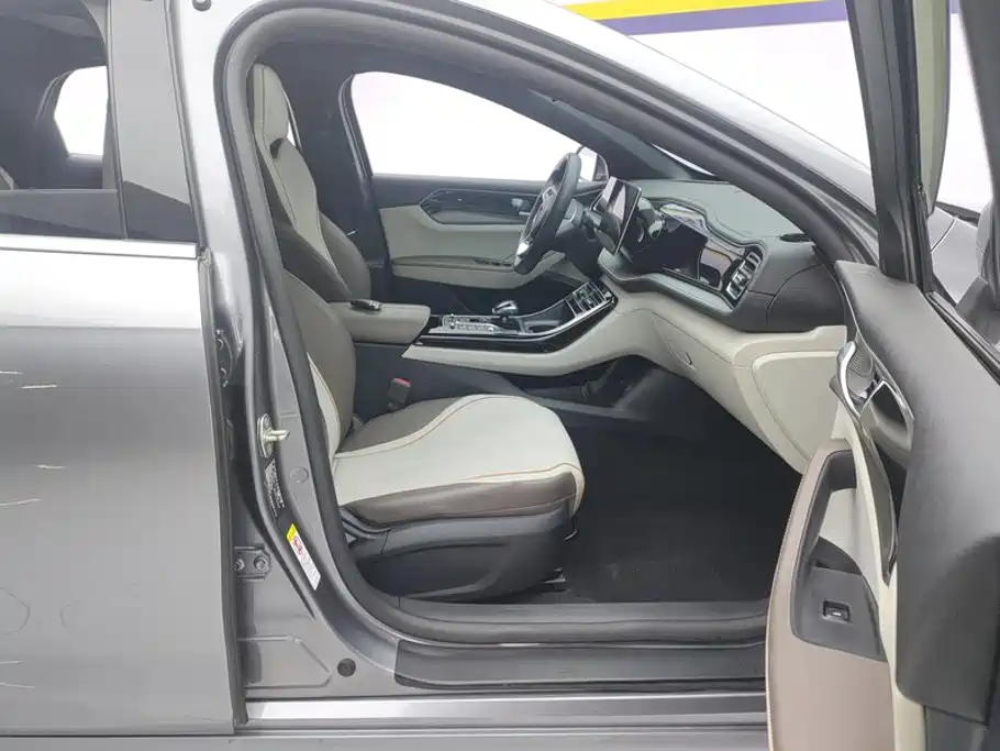 BYD Qin PLUS — миниатюра 8