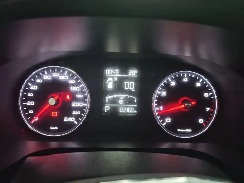 Roewe Roewe i6 Classic — миниатюра 12