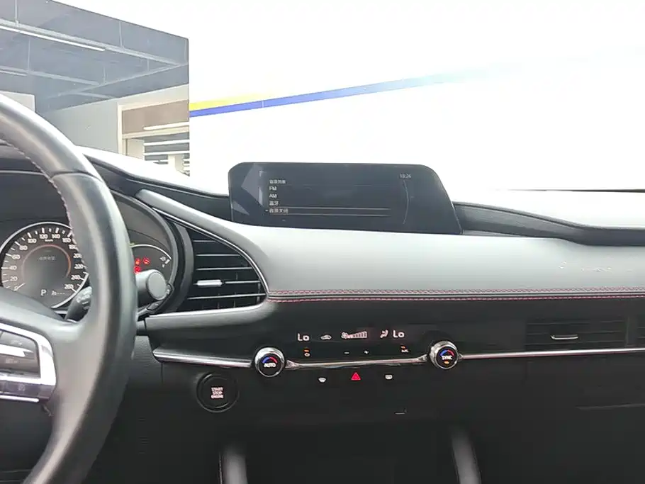 Mazda 3 Axela — миниатюра 13
