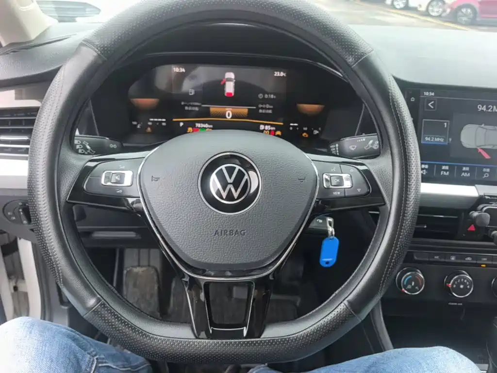 Volkswagen Lavida — миниатюра 11