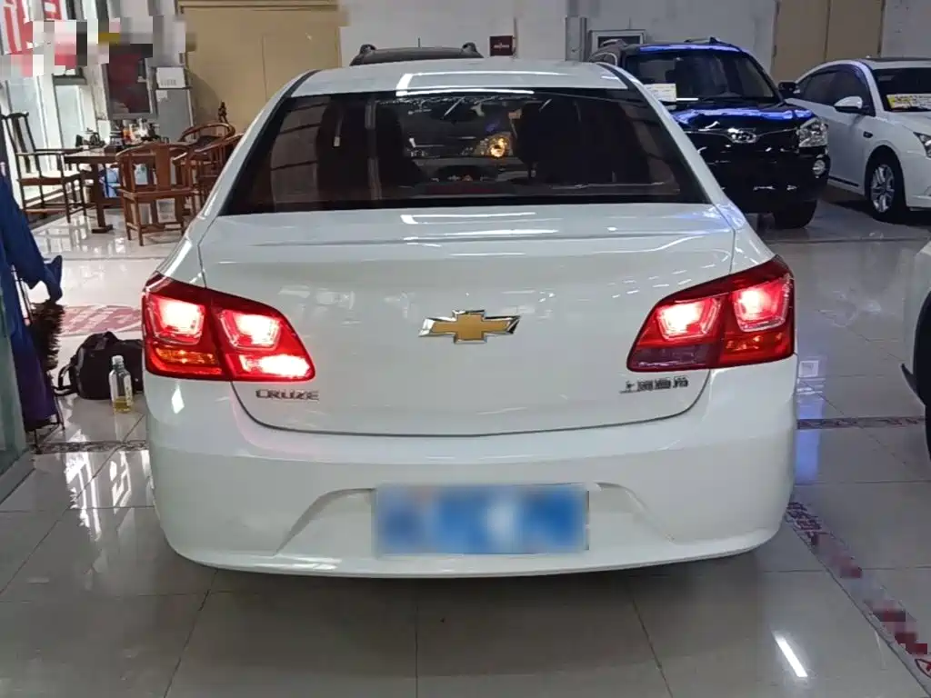 Chevrolet Cruze — миниатюра 6