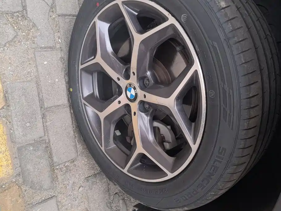 BMW X1 — миниатюра 6