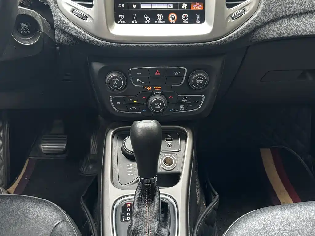 Jeep Compass — миниатюра 14